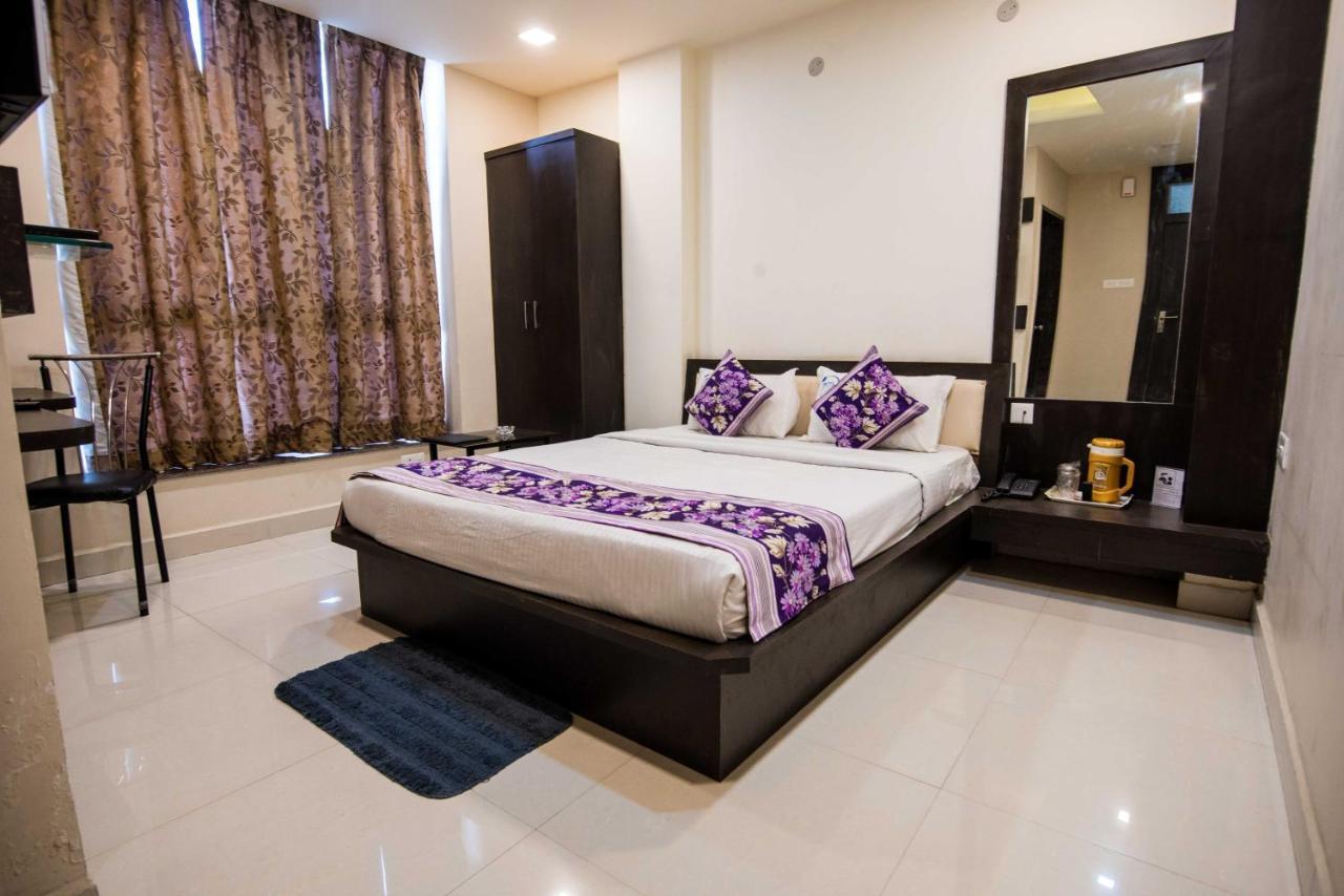 Hotel Mayur Palace Bhopal Exterior photo